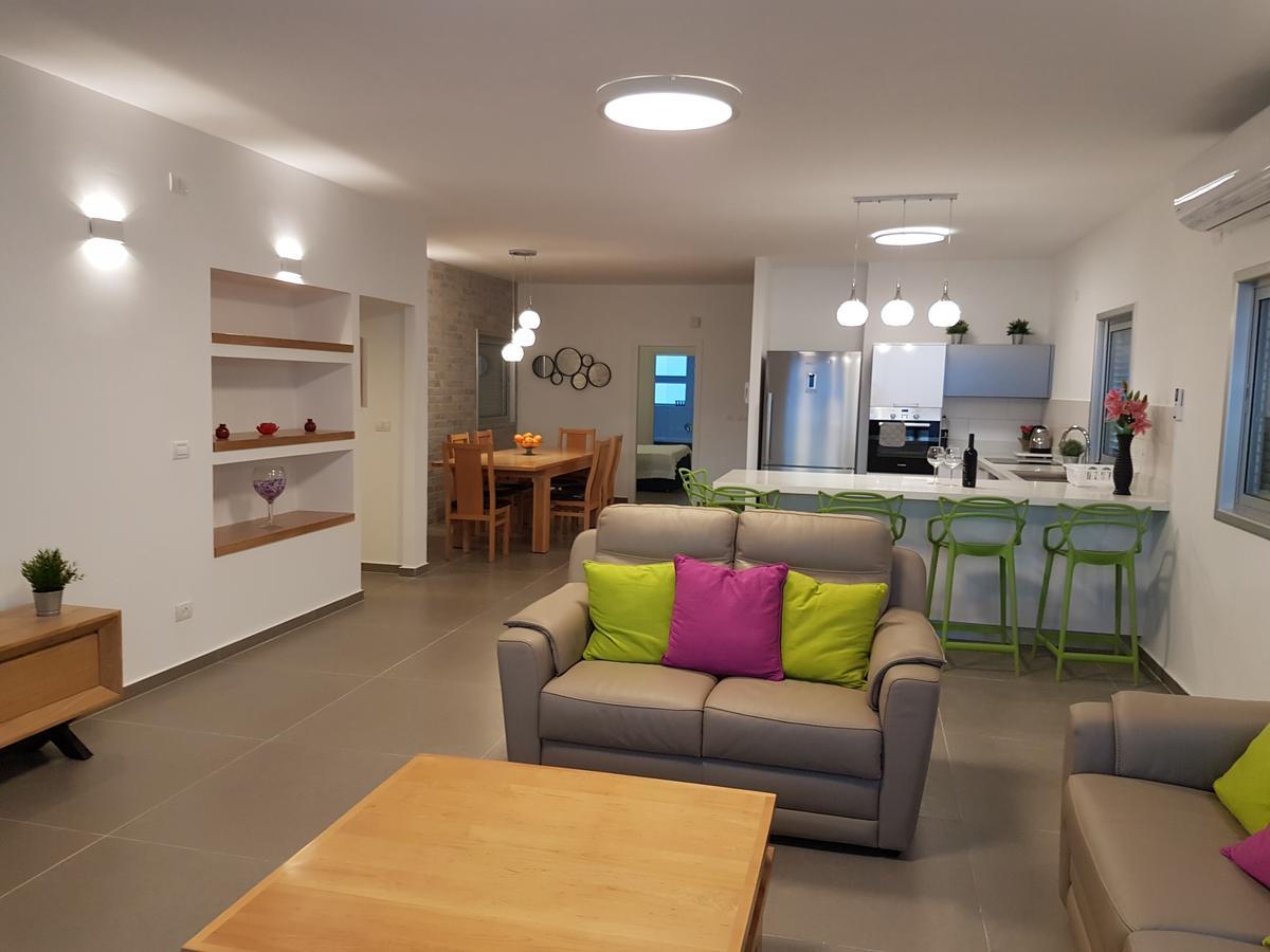 Nitza Boutique Apartment Kosher Netanja Exterior foto